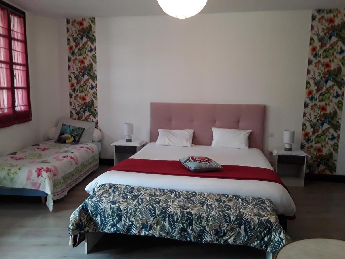 Madelon IV Bed & Breakfast Belvès Eksteriør bilde